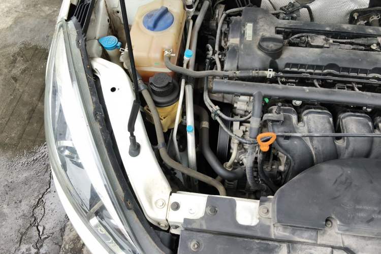 Used Chery Arrizo 5 2016 1.5L Manual Lingchao Edition Engine Bay Right