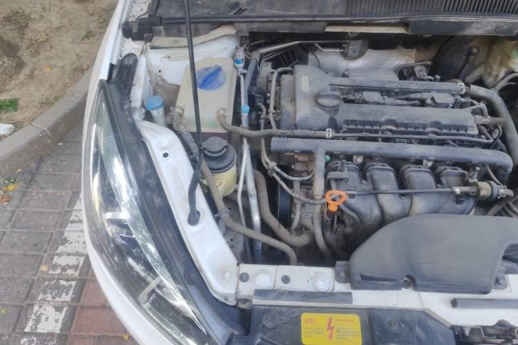 Used Chery Arrizo 5 2016 1.5L CVT Trendsetting Edition Engine Bay Right