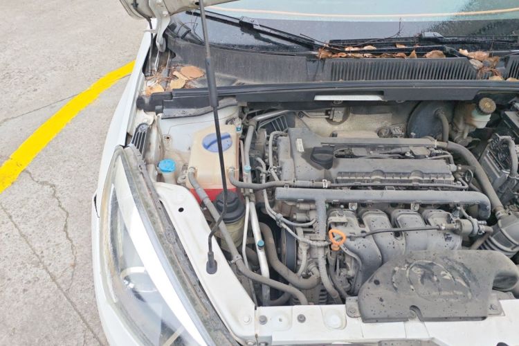 Used Chery Arrizo 5 2016 1.5L CVT Lingrui Edition Engine Bay Right