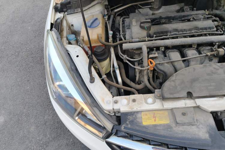 Used Chery Arrizo 5 2016 1.5L CVT Lingrui Edition Engine Bay Right