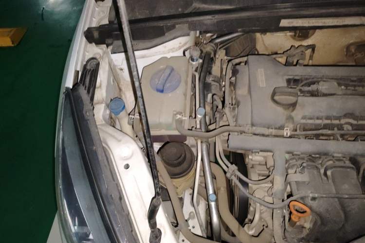 Used Chery Arrizo 5 2016 1.5L Manual Lingchao Edition Engine Bay Right