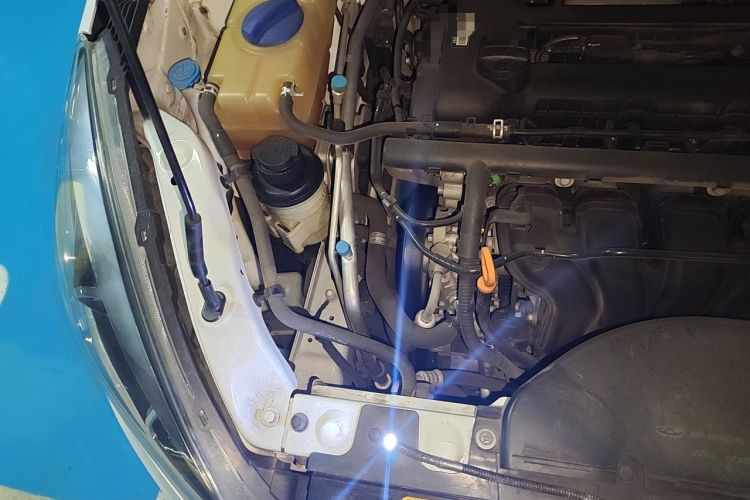 Used Chery Arrizo 5 2016 1.5L CVT Trendsetting Edition Engine Bay Right