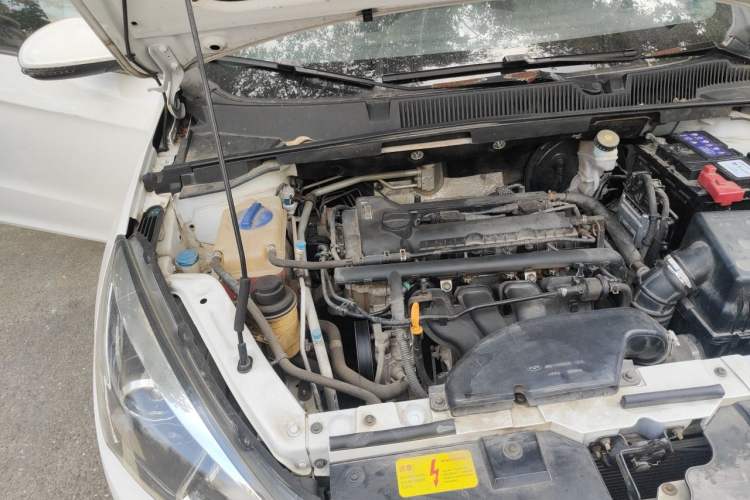 Used Chery Arrizo 5 2016 1.5L CVT Lingrui Edition Engine Bay Right
