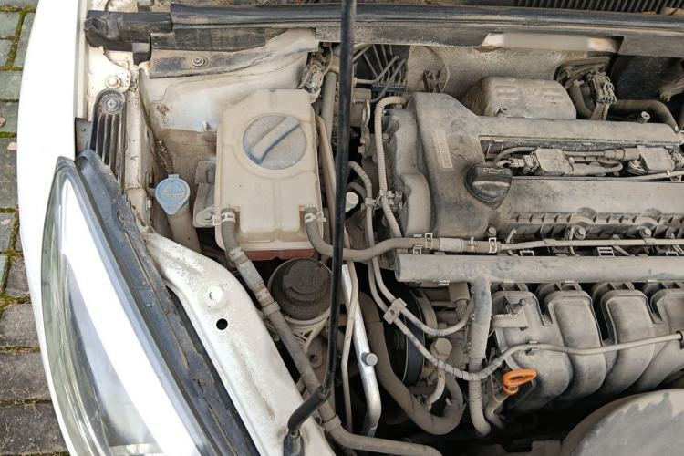 Used Chery Arrizo 5 2016 1.5L CVT Trendsetting Edition Engine Bay Right