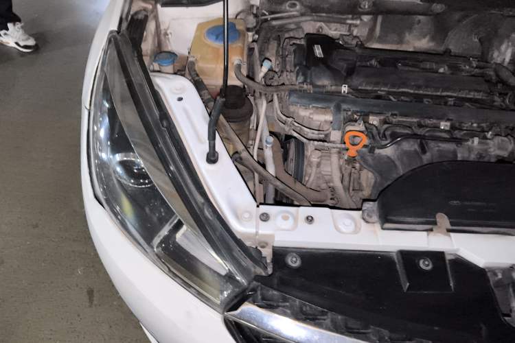 Used Chery Arrizo 5 2016 1.5L Manual Lingchao Edition Engine Bay Right