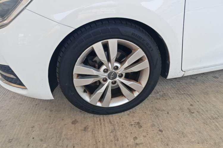 Used Chery Arrizo 5 2016 1.5L CVT Trendsetting Edition Exterior 1