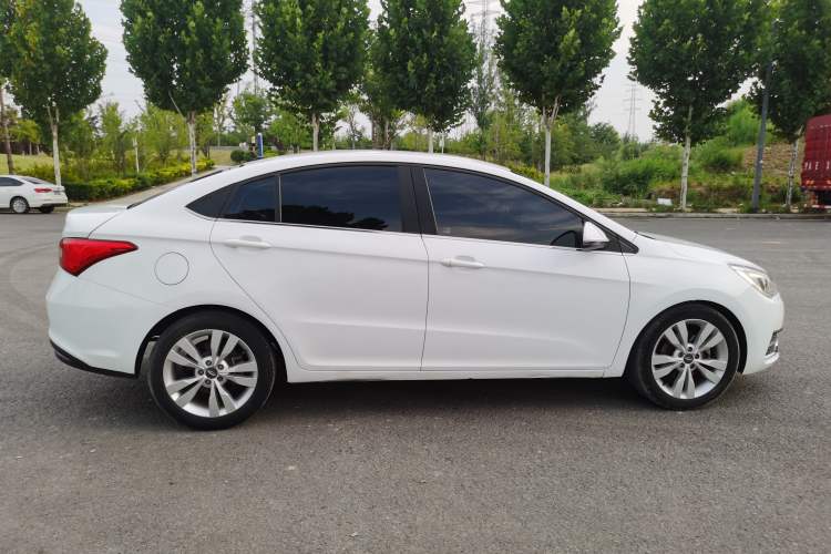 Used Chery Arrizo 5 2016 1.5L CVT Trendsetting Edition Exterior 2
