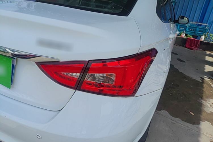 Used Chery Arrizo 5 2016 1.5L Manual Lingchao Edition Exterior 3