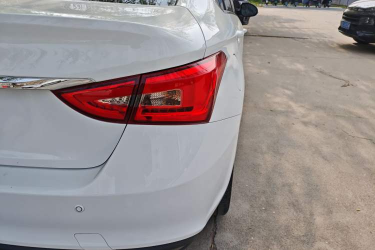 Used Chery Arrizo 5 2016 1.5L CVT Lingrui Edition Exterior 3