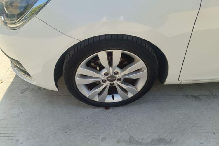 Used Chery Arrizo 5 2016 1.5L CVT Trendsetting Edition Exterior 4