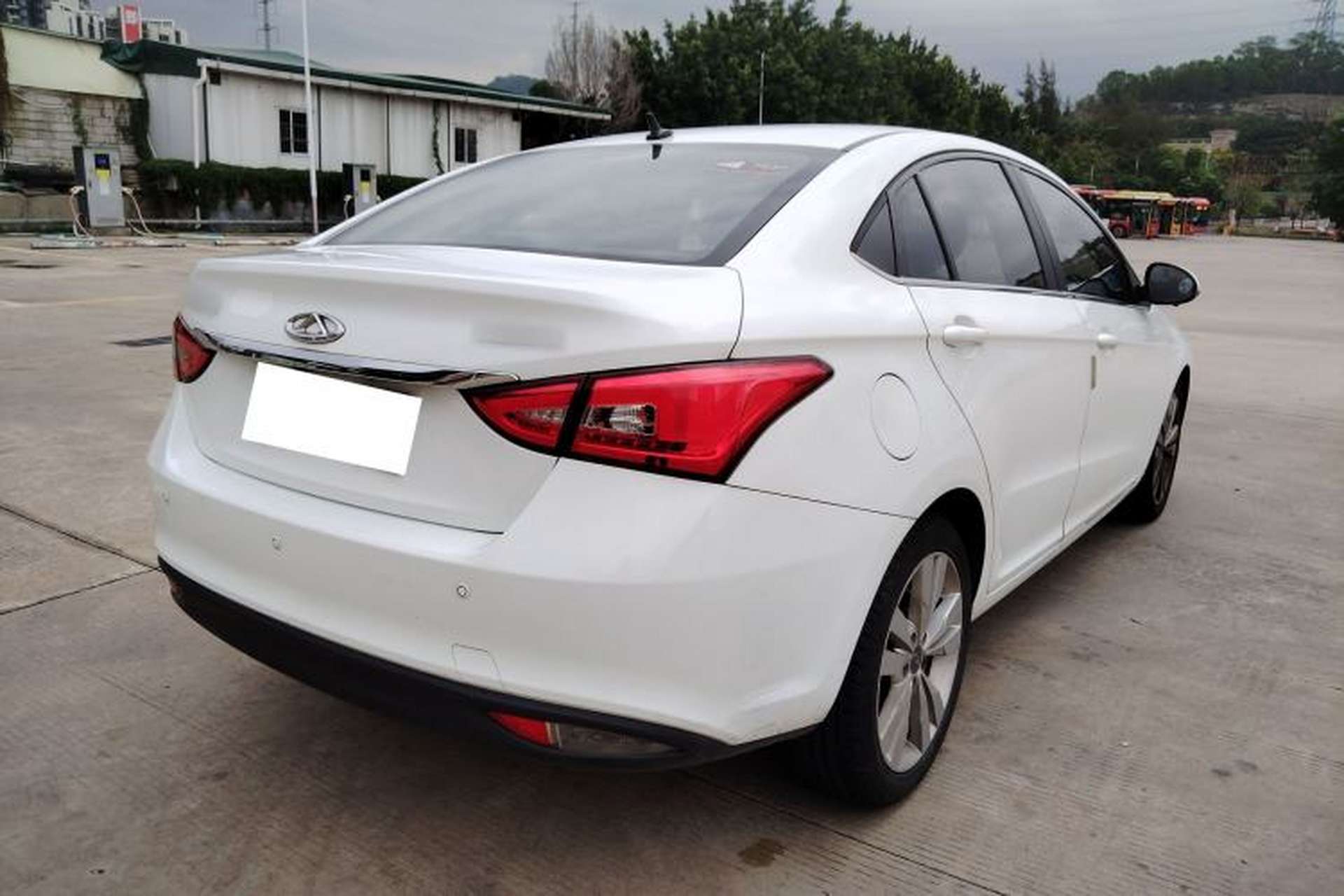Used Chery Arrizo 5 2016 1.5L CVT Trendsetting Edition Exterior 5