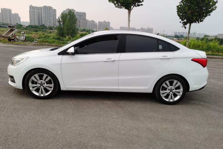 Used Chery Arrizo 5 2016 1.5L CVT Trendsetting Edition Exterior 5
