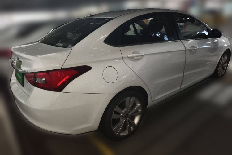Used Chery Arrizo 5 2016 1.5L CVT Trendsetting Edition Exterior 5