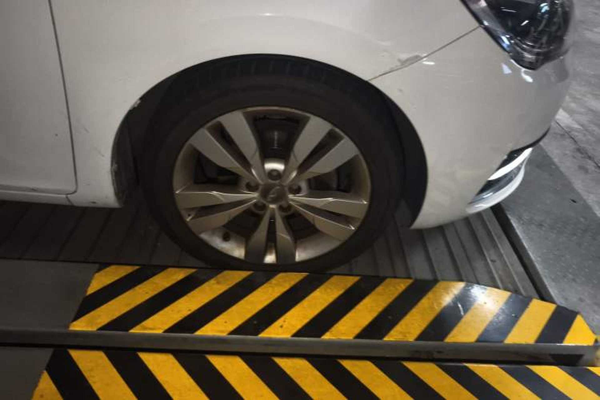 Used Chery Arrizo 5 2016 1.5L CVT Trendsetting Edition Exterior 7