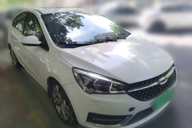 Used Chery Arrizo 5 2016 1.5L CVT Lingrui Edition Front Right 45 Deg