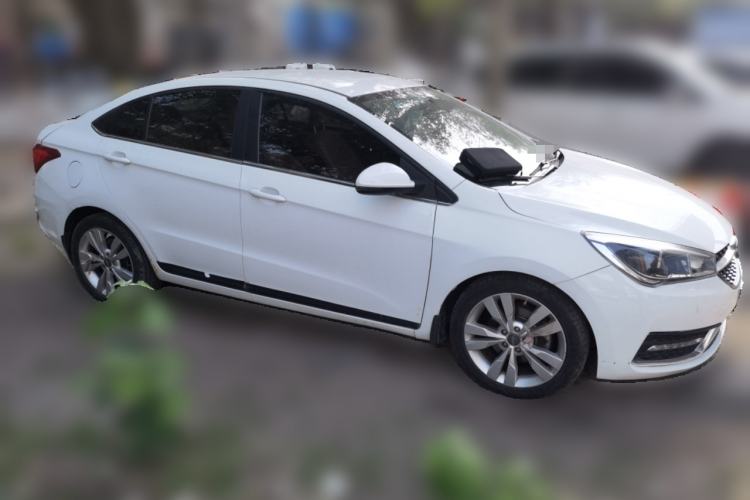 Used Chery Arrizo 5 2016 1.5L CVT Trendsetting Edition Front Right 45 Deg