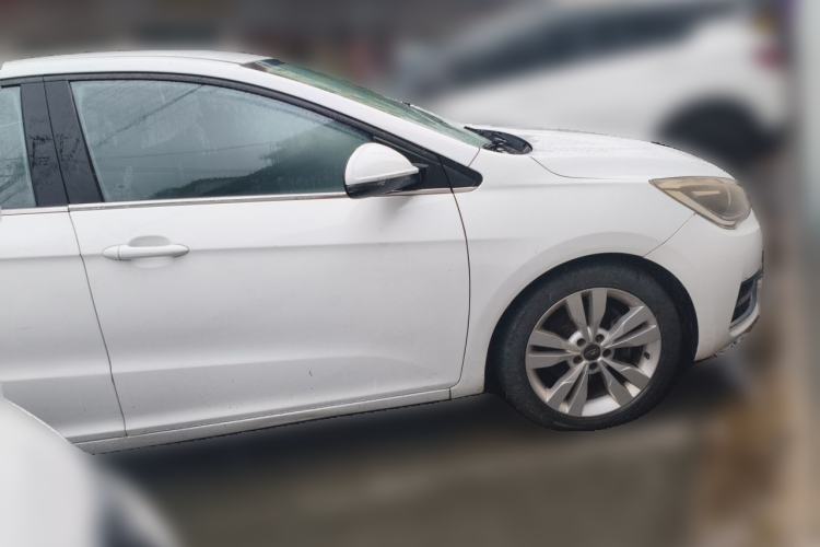 Used Chery Arrizo 5 2016 1.5L Manual Lingrui Edition Front Right 45 Deg