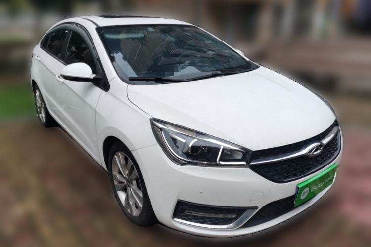 Used Chery Arrizo 5 2016 1.5L CVT Lingrui Edition Front Right 45 Deg