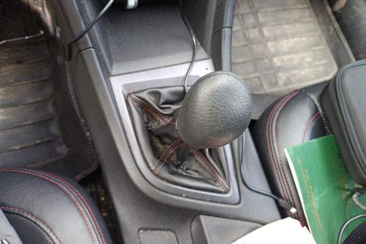 Used Chery Arrizo 5 2016 1.5L Manual Lingchao Edition Gear Lever