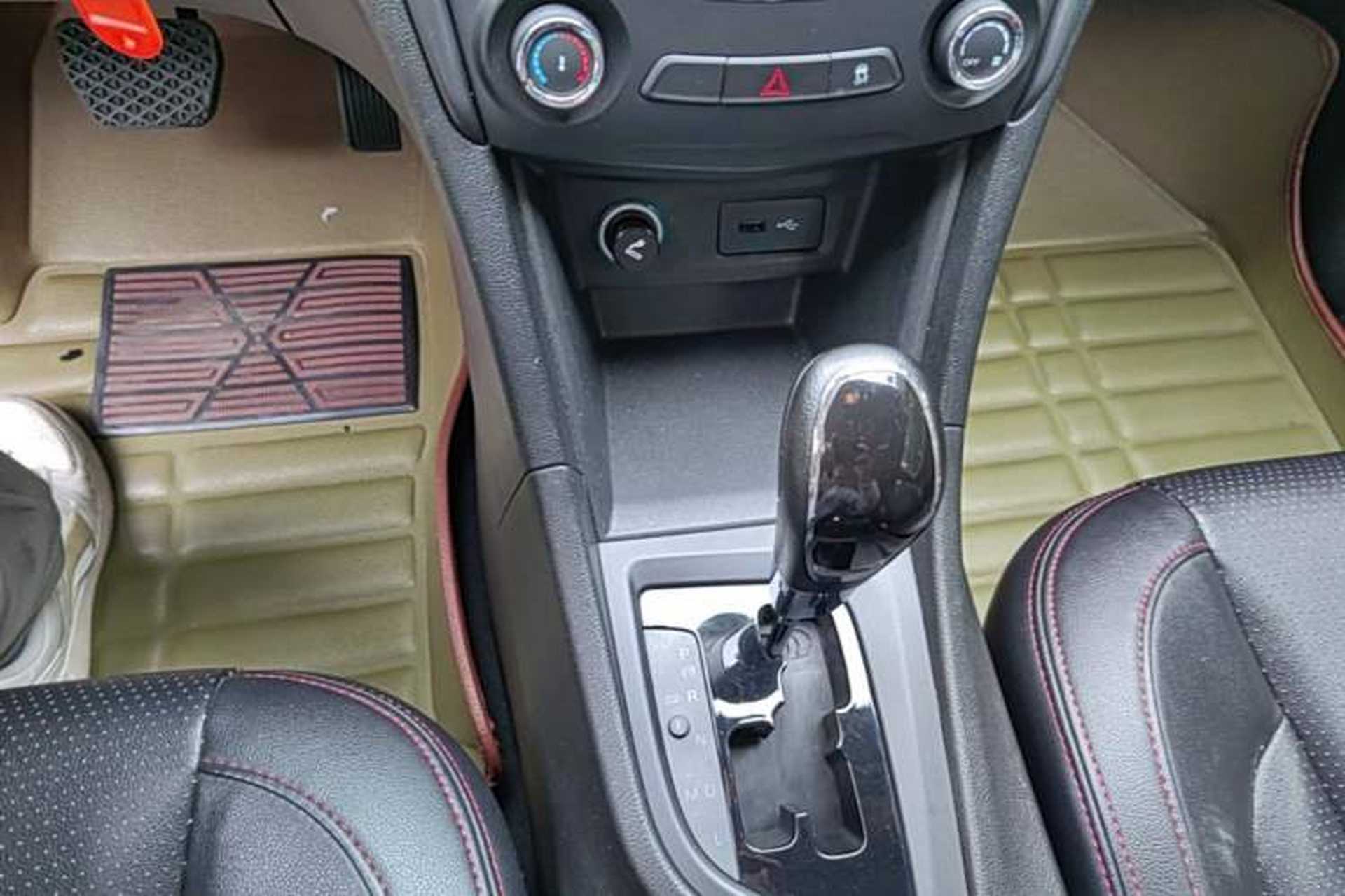 Used Chery Arrizo 5 2016 1.5L CVT Lingrui Edition Gear Lever