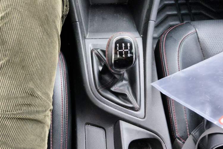 Used Chery Arrizo 5 2016 1.5L Manual Lingchao Edition Gear Lever