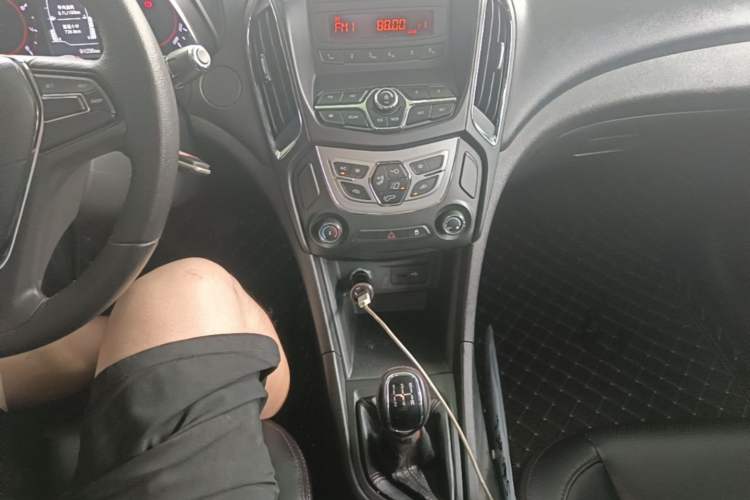 Used Chery Arrizo 5 2016 1.5L Manual Lingchao Edition Gear Lever