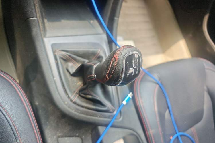 Used Chery Arrizo 5 2016 1.5L Manual Lingchao Edition Gear Lever