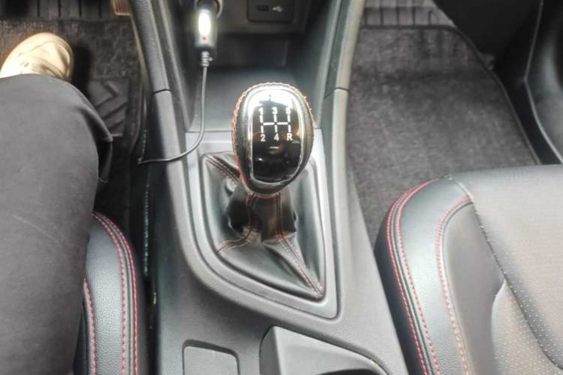 Used Chery Arrizo 5 2016 1.5L Manual Lingchao Edition Gear Lever