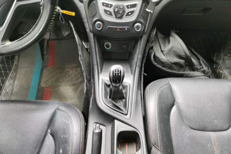Used Chery Arrizo 5 2016 1.5L Manual Leading Version Gear Lever