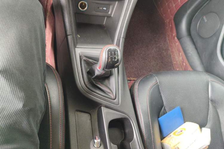Used Chery Arrizo 5 2016 1.5L Manual Lingchao Edition Gear Lever
