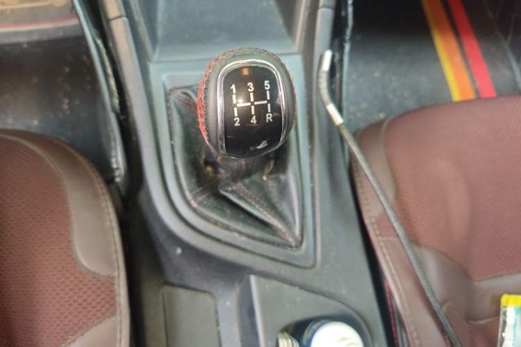 Used Chery Arrizo 5 2016 1.5L Manual Lingchao Edition Gear Lever
