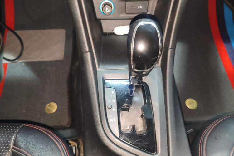 Used Chery Arrizo 5 2016 1.5L CVT Lingrui Edition Gear Lever