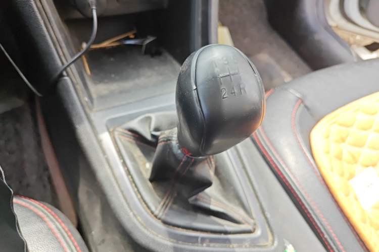 Used Chery Arrizo 5 2016 1.5L Manual Lingchao Edition Gear Lever