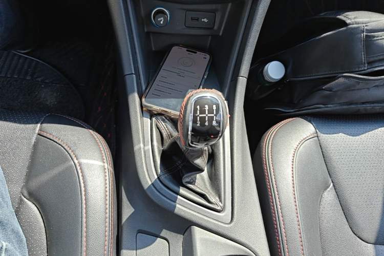 Used Chery Arrizo 5 2016 1.5L Manual Lingchao Edition Gear Lever