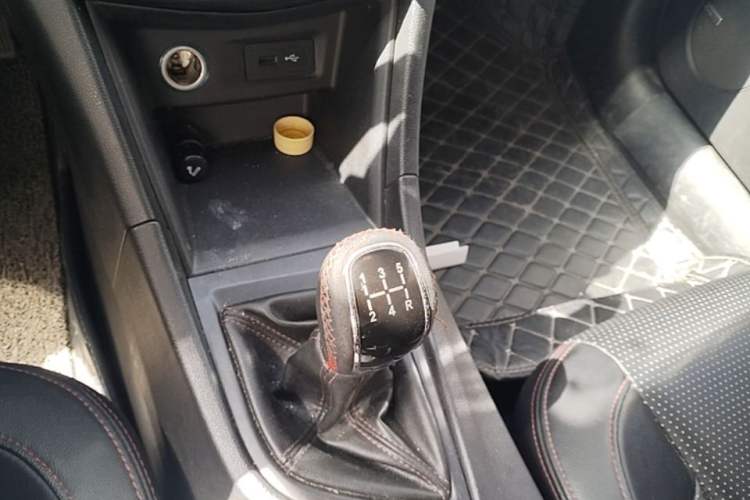 Used Chery Arrizo 5 2016 1.5L Manual Lingrui Edition Gear Lever
