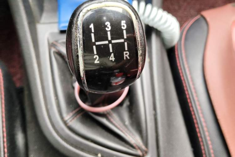 Used Chery Arrizo 5 2016 1.5L Manual Lingchao Edition Gear Lever