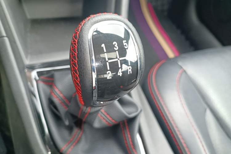 Used Chery Arrizo 5 2016 1.5L Manual Lingrui Edition Gear Lever