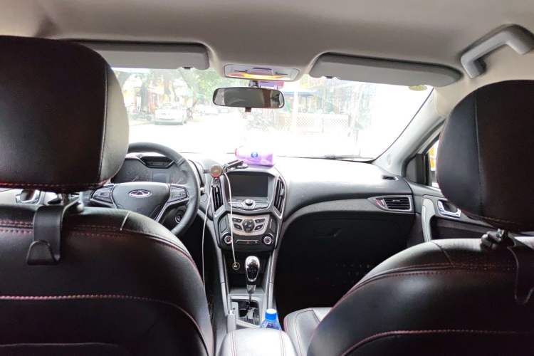 Used Chery Arrizo 5 2016 1.5L CVT Trendsetting Edition Headliner