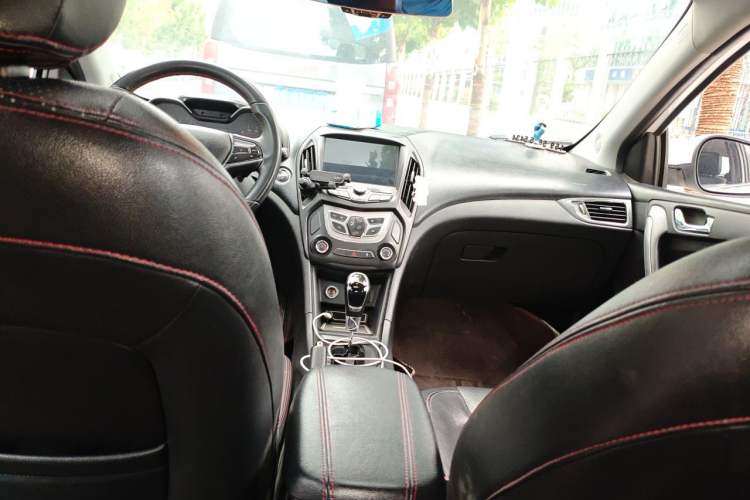Used Chery Arrizo 5 2016 1.5L CVT Luxury Edition Headliner