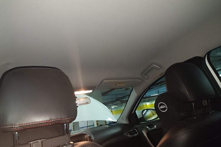 Used Chery Arrizo 5 2016 1.5L CVT Trendsetting Edition Headliner