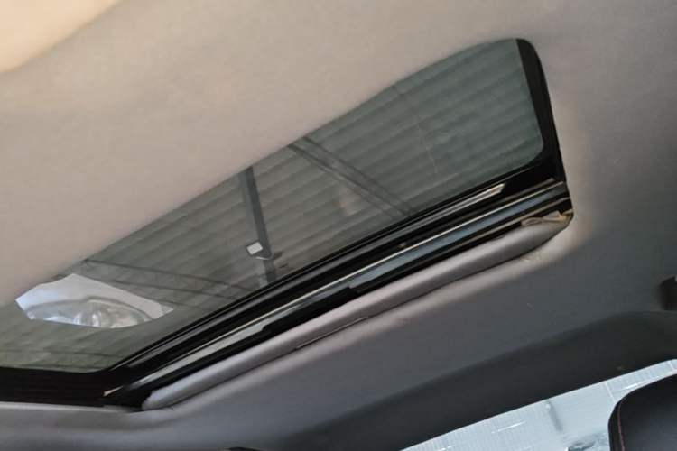 Used Chery Arrizo 5 2016 1.5L Manual Lingrui Edition Headliner