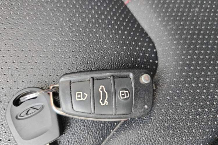 Used Chery Arrizo 5 2016 1.5L CVT Trendsetting Edition Interior 1