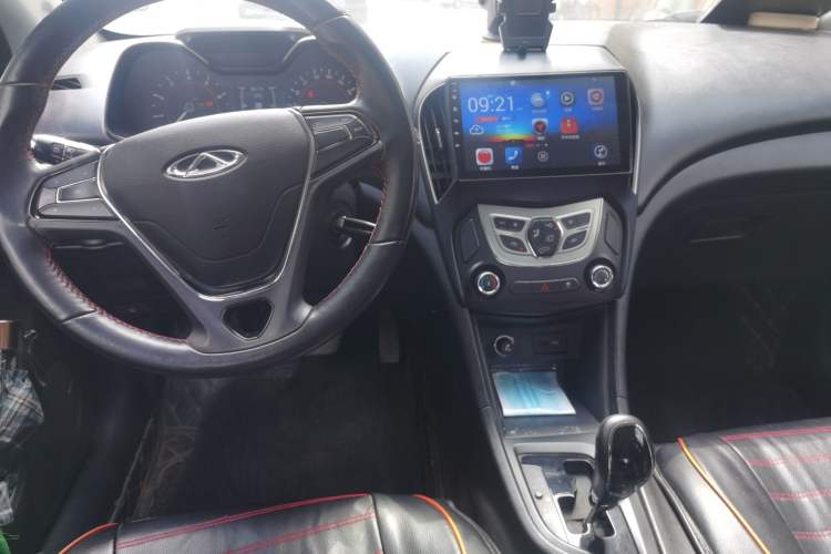 Used Chery Arrizo 5 2016 1.5L CVT Trendsetting Edition Interior 2