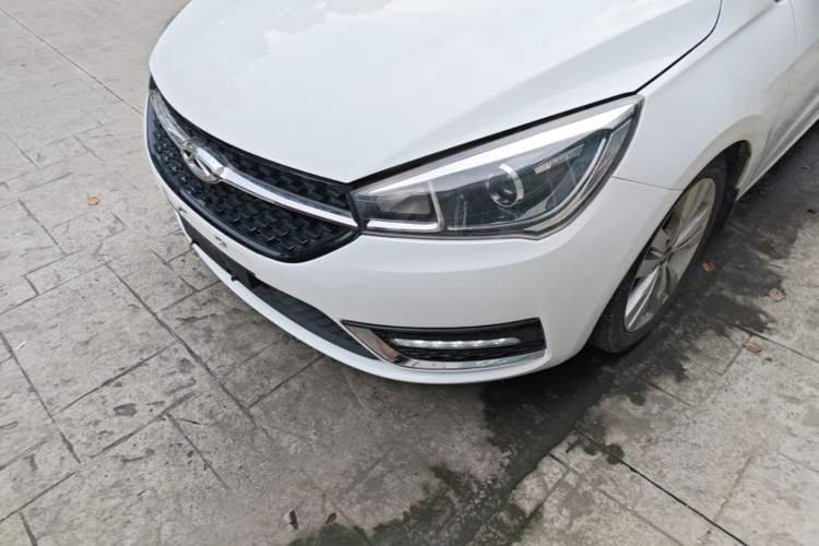 Used Chery Arrizo 5 2016 1.5L CVT Trendsetting Edition Left Front Headlight