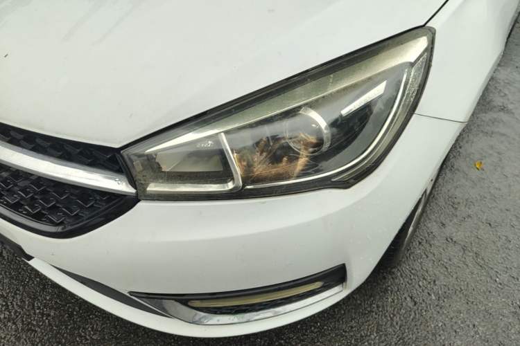 Used Chery Arrizo 5 2016 1.5L CVT Trendsetting Edition Left Front Headlight