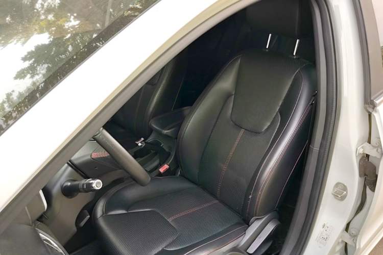 Used Chery Arrizo 5 2016 1.5L CVT Trendsetting Edition Left Front Seat