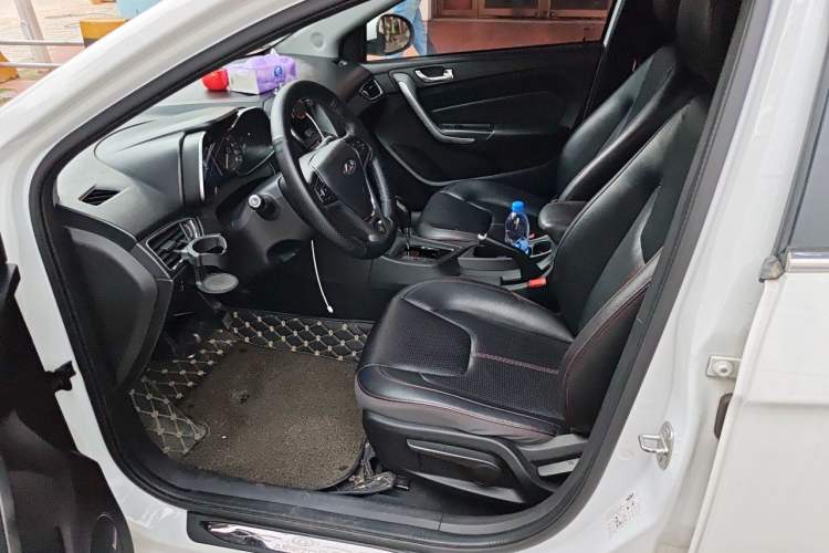 Used Chery Arrizo 5 2016 1.5L CVT Trendsetting Edition Left Front Seat