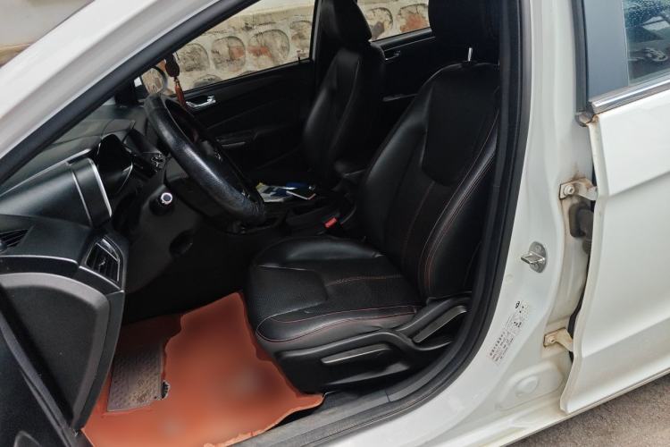 Used Chery Arrizo 5 2016 1.5L CVT Trendsetting Edition Left Front Seat
