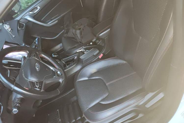 Used Chery Arrizo 5 2016 1.5L CVT Trendsetting Edition Left Front Seat