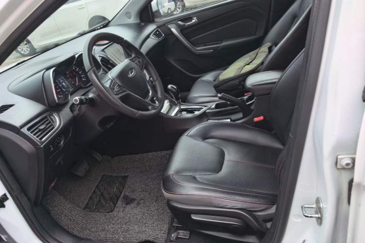 Used Chery Arrizo 5 2016 1.5L CVT Trendsetting Edition Left Front Seat
